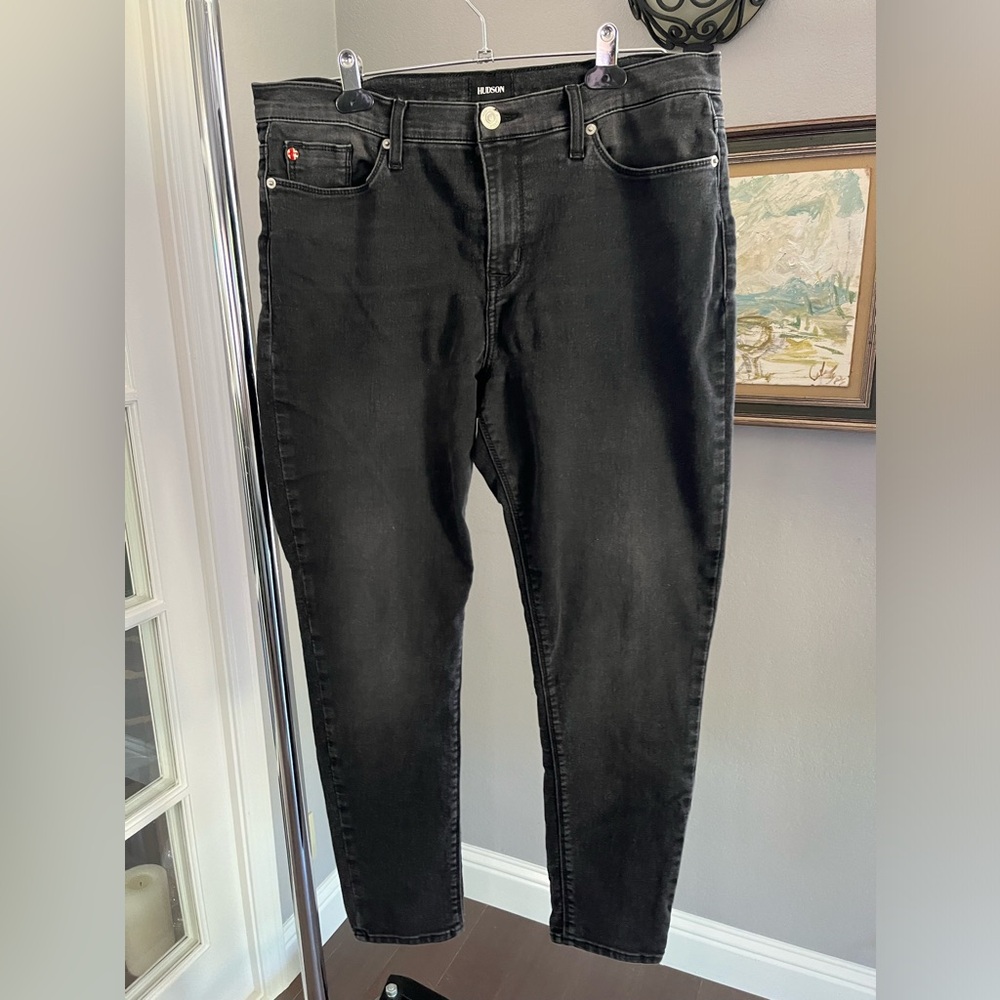 Hudson skinny jeans. Stretchy